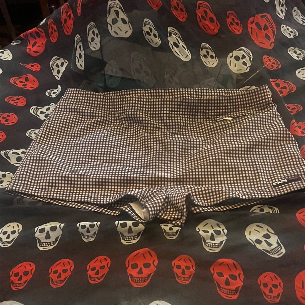 FINAL MARKDOWN Moschino Mare Swim Shorts